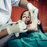 signs a toothache needs emergency dental care